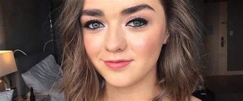 maisie williams titties|Maisie Williams Nude Leaks, Topless & Exposed Videos!